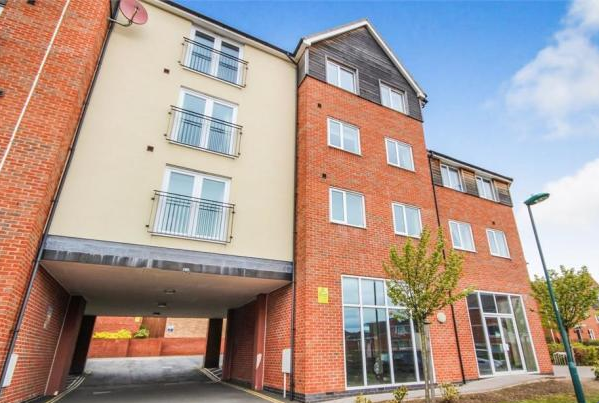 2 bed 1st Floor Flat for rent in Arnold. From Leaders Sales - Nottingham