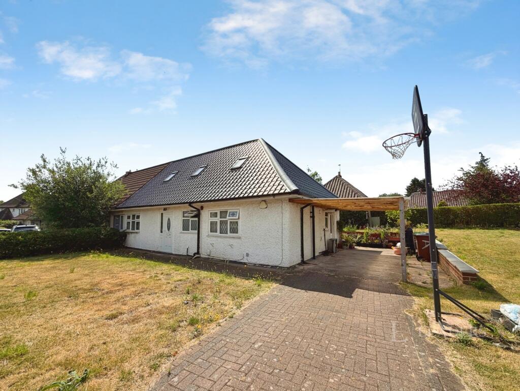 3 bed Bungalow for rent in Strelley. From Leaders Sales - Nottingham 3 bed Bungalow for rent in Strelley. From Leaders Sales - Nottingham