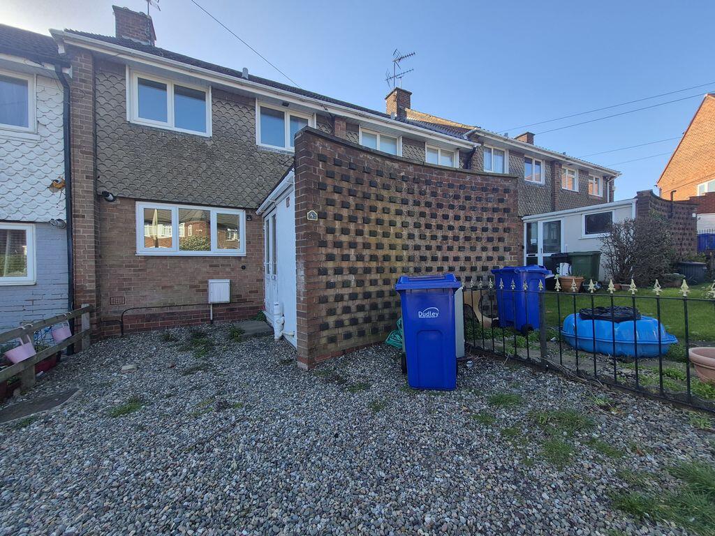 3 bed Mid Terraced House for rent in Halesowen. From Skitts Estate Agents - Tipton