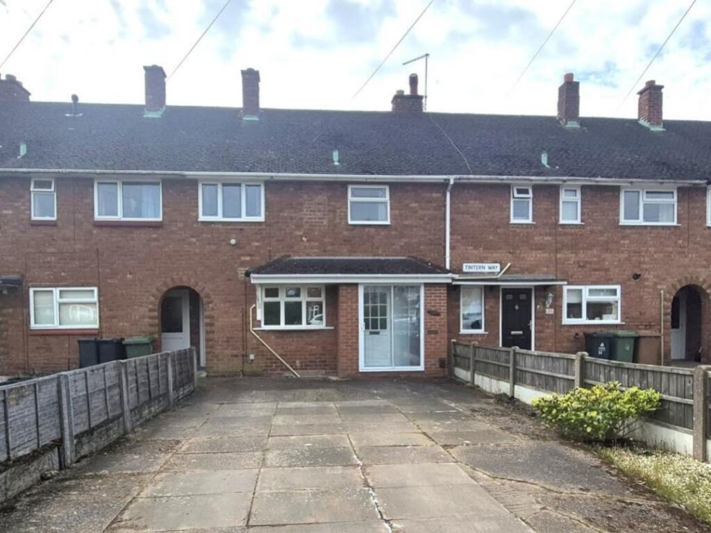3 bed Mid Terraced House for rent in Bloxwich. From Skitts Estate Agents - Tipton