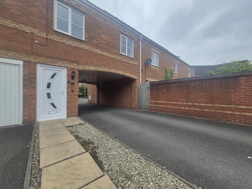 2 bed Apartment for rent in Tipton. From Skitts Estate Agents - Tipton