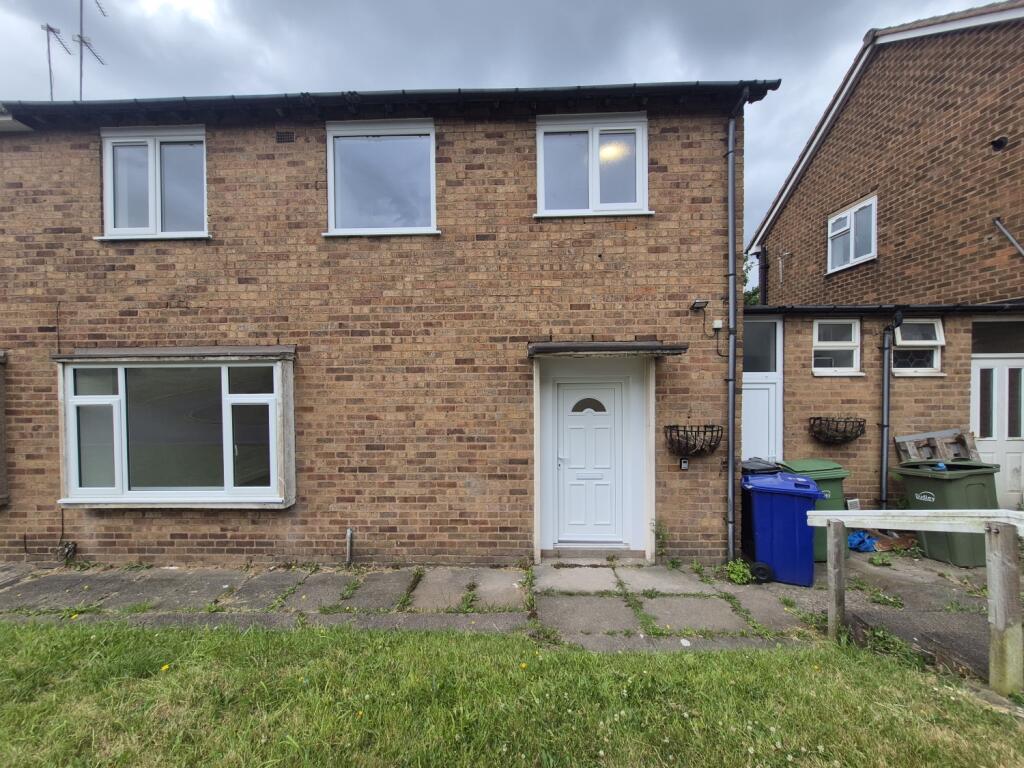 3 bed Detached for rent in Dudley. From Skitts Estate Agents - Tipton