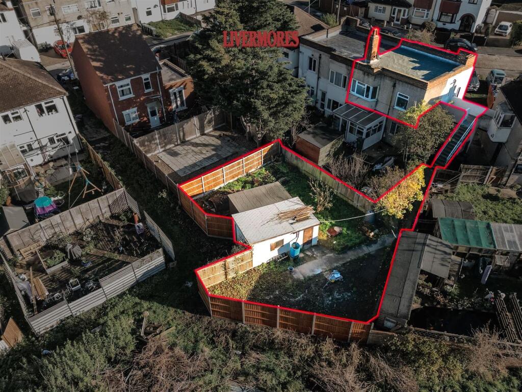 2 bed 1st Floor Flat for rent in Crayford. From Livermores The Estate Agents - Dartford 2 bed 1st Floor Flat for rent in Crayford. From Livermores The Estate Agents - Dartford