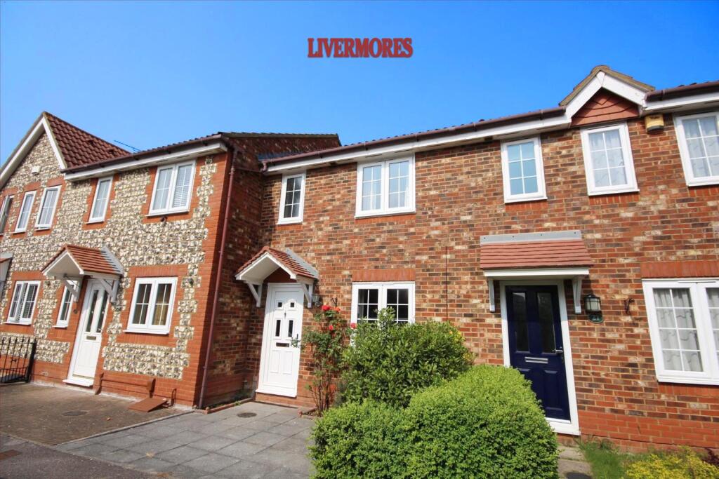 2 bed Mid Terraced House for rent in Northfleet. From Livermores The Estate Agents - Dartford