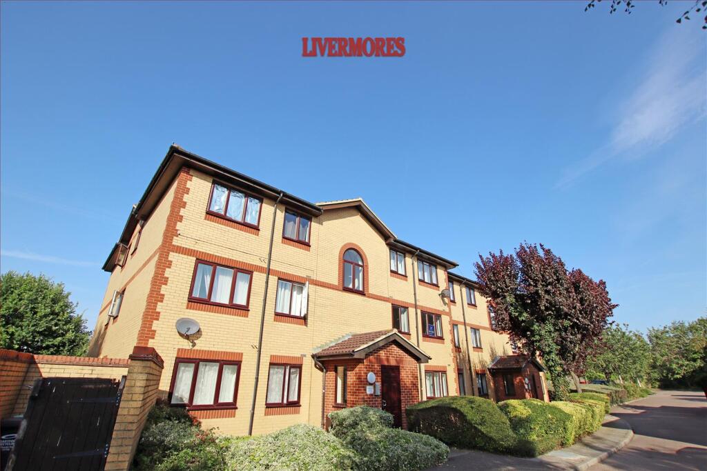 1 bed 1st Floor Flat for rent in Crayford. From Livermores The Estate Agents - Dartford 1 bed 1st Floor Flat for rent in Crayford. From Livermores The Estate Agents - Dartford
