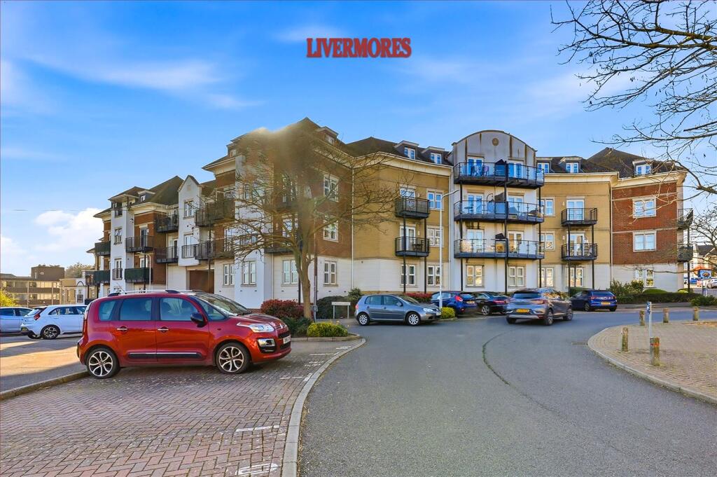 2 bed Apartment for rent in Crayford. From Livermores The Estate Agents - Dartford