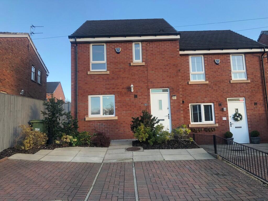 3 bed Semi Detached for rent in Batley. From Barkers Estate Agents - Birkenshaw