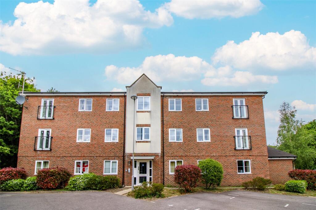 2 bed Apartment for rent in Hedge End. From Chapplins Estate Agents - Liss