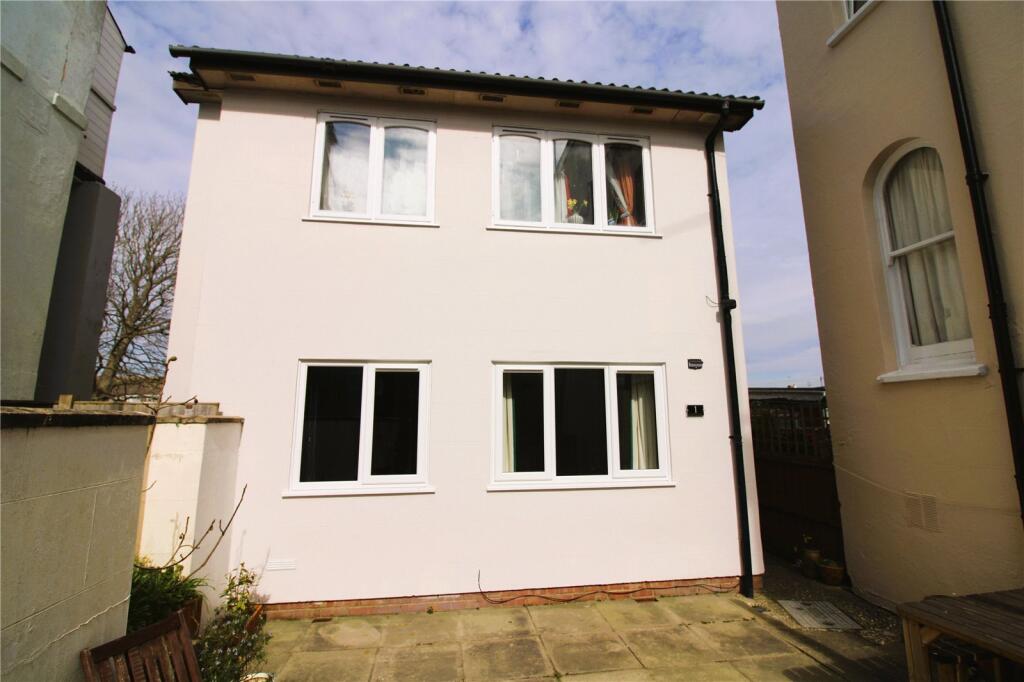 1 bed Apartment for rent in Bognor Regis. From Chapplins Estate Agents - Liss 1 bed Apartment for rent in Bognor Regis. From Chapplins Estate Agents - Liss