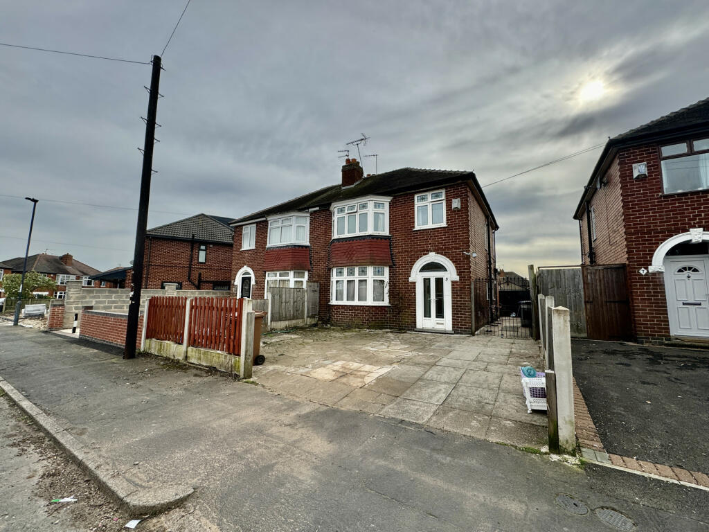 3 bed Semi-Detached House for rent in Findern. From Property Red