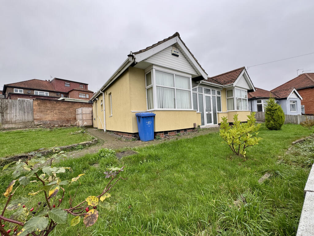 3 bed Detached bungalow for rent in Derby. From Property Options Sales & Lettings - Derby