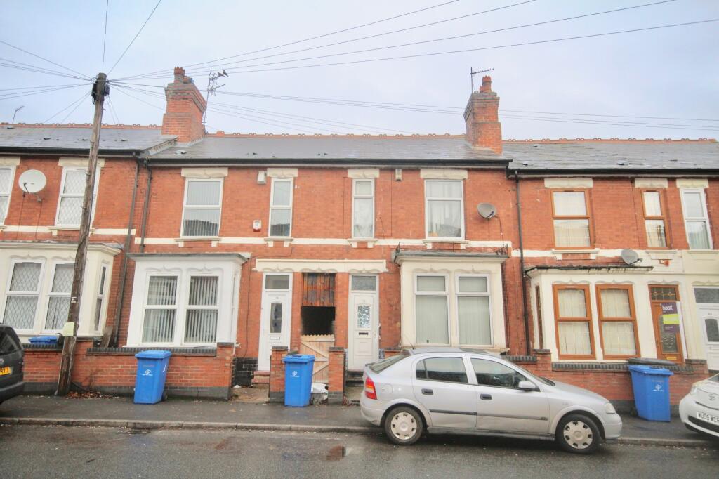 4 bed Mid Terraced House for rent in Derby. From Property Options Sales & Lettings - Derby