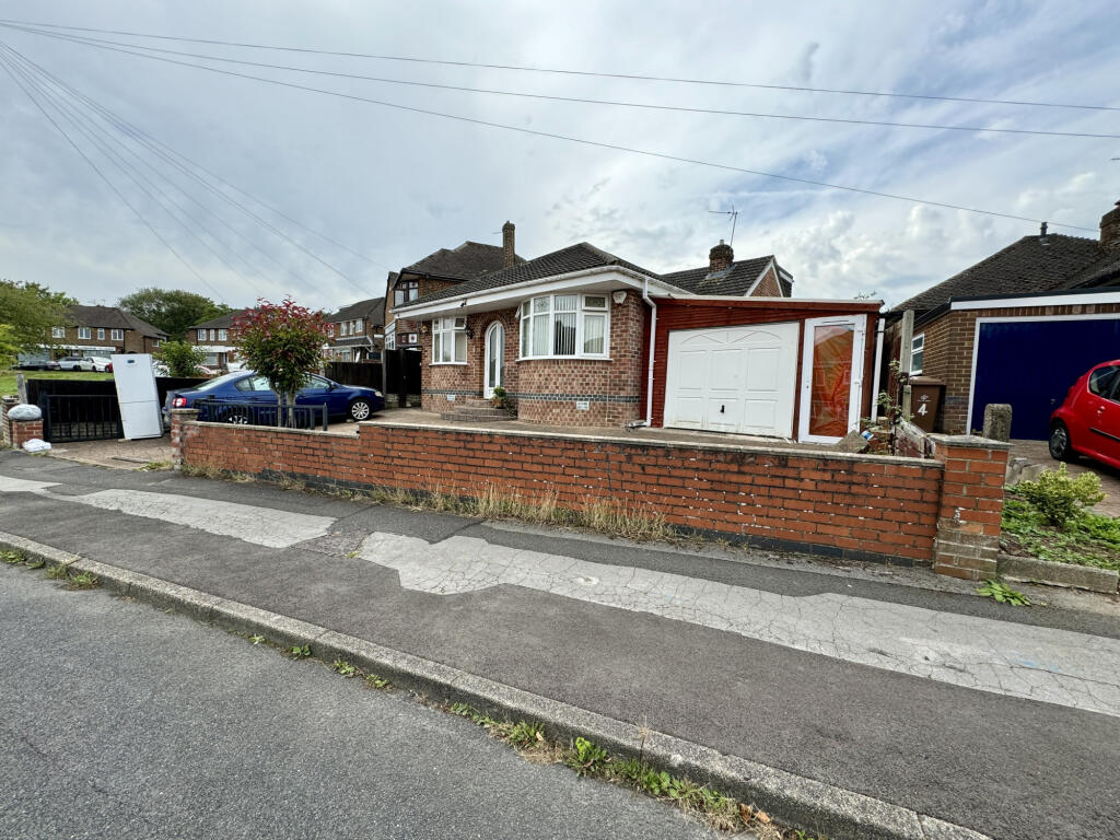 5 bed Bungalow for rent in Derby. From Property Options Sales & Lettings - Derby 5 bed Bungalow for rent in Derby. From Property Options Sales & Lettings - Derby