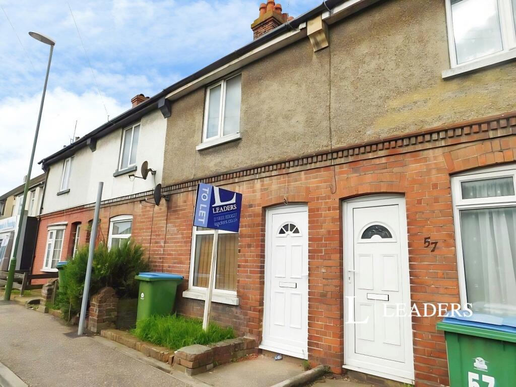 3 bed Mid Terraced House for rent in Littlehampton. From Leaders - Rustington