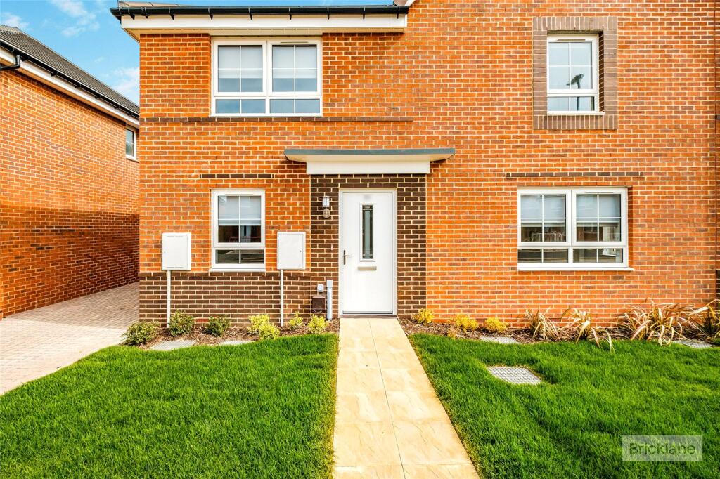 2 bed Detached for rent in . From Leaders - Rustington