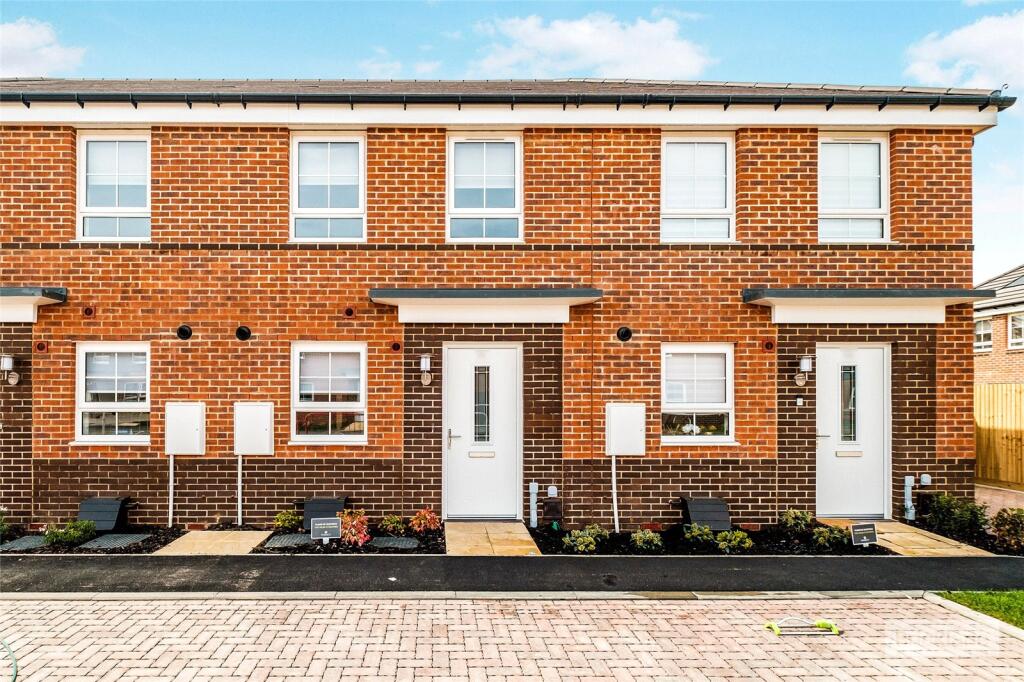 2 bed Detached for rent in . From Leaders - Rustington