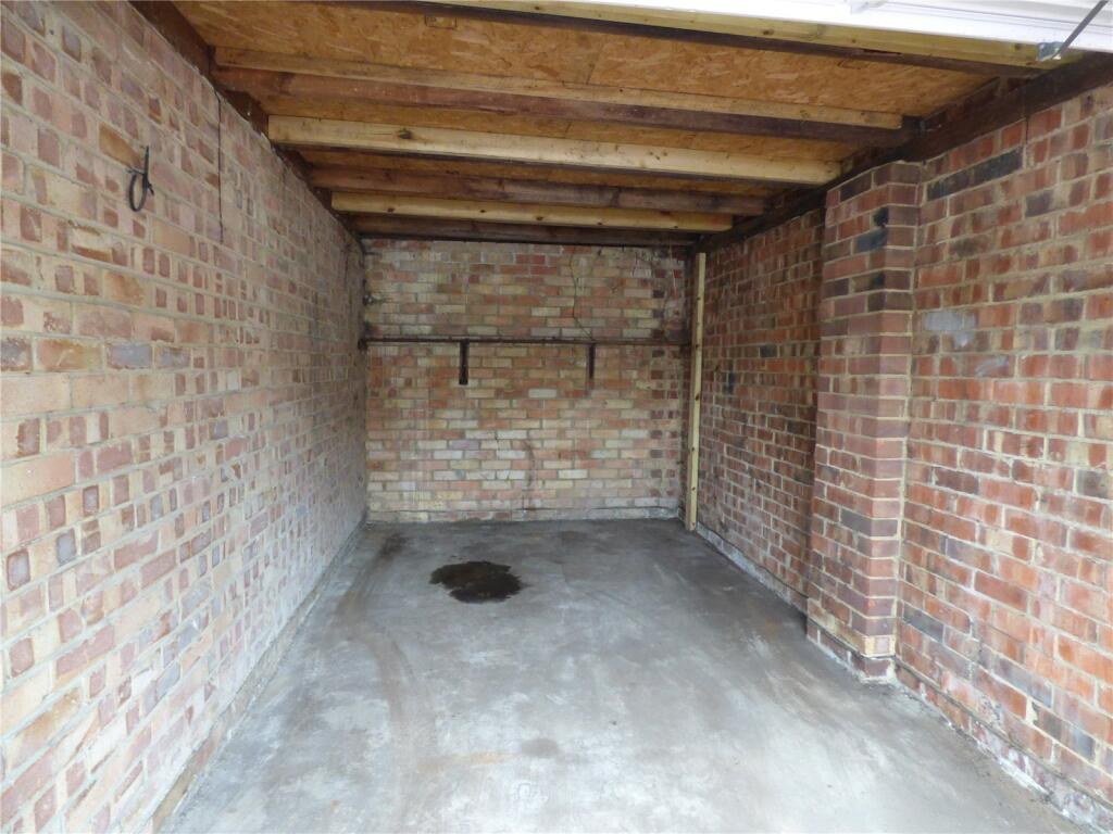 4 bed Detached for rent in Ferring. From Leaders - Rustington