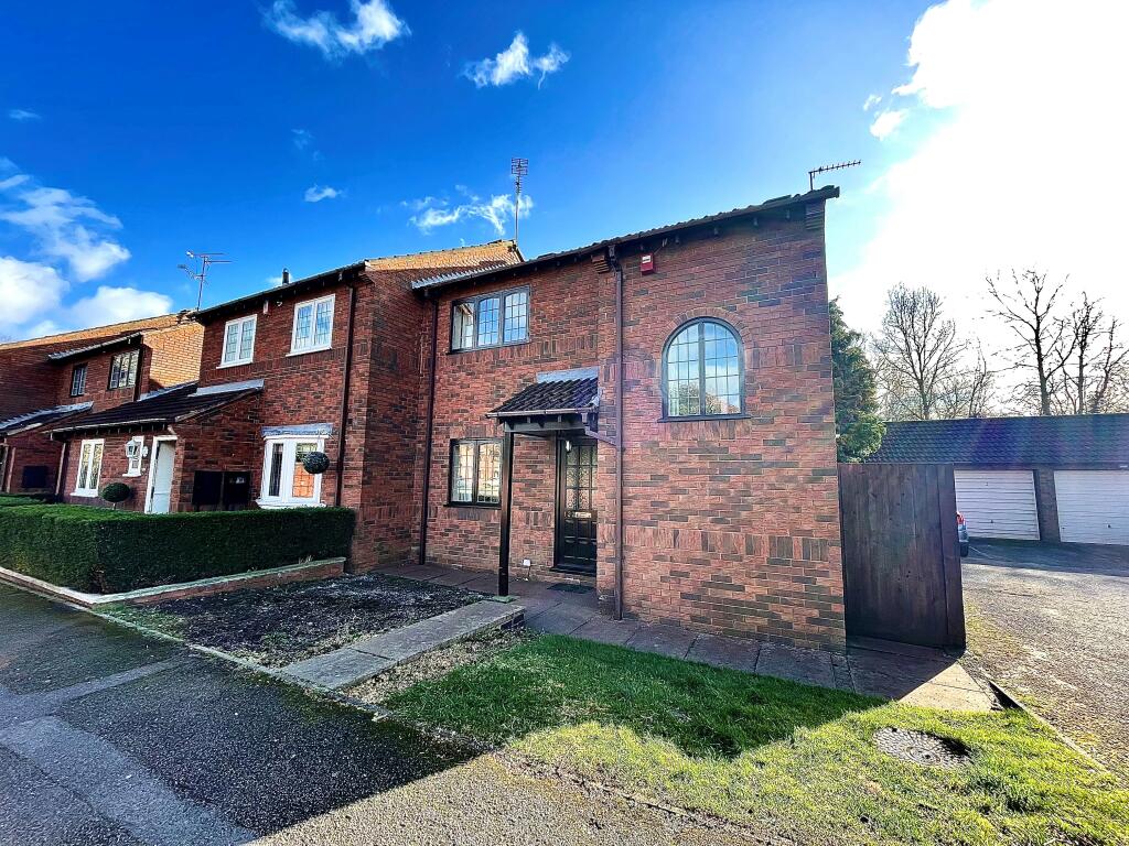 3 bed Semi-Detached House for rent in Derby. From Leaders - Derby City Cornmarket