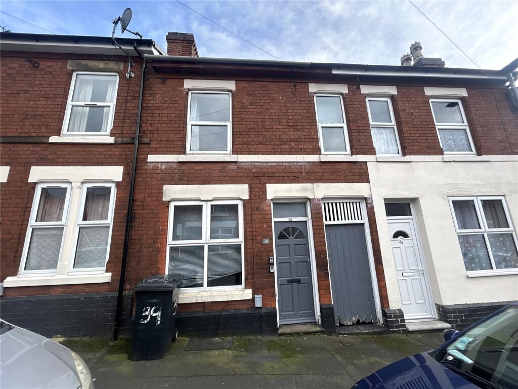 3 bed Mid Terraced House for rent in Mackworth. From Leaders Sales - Derby 3 bed Mid Terraced House for rent in Mackworth. From Leaders Sales - Derby