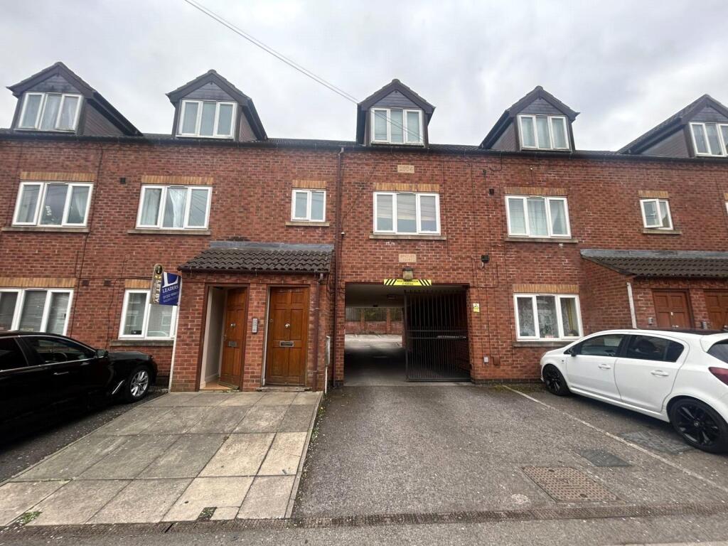 1 bed 1st Floor Flat for rent in Derby. From Leaders Sales - Derby