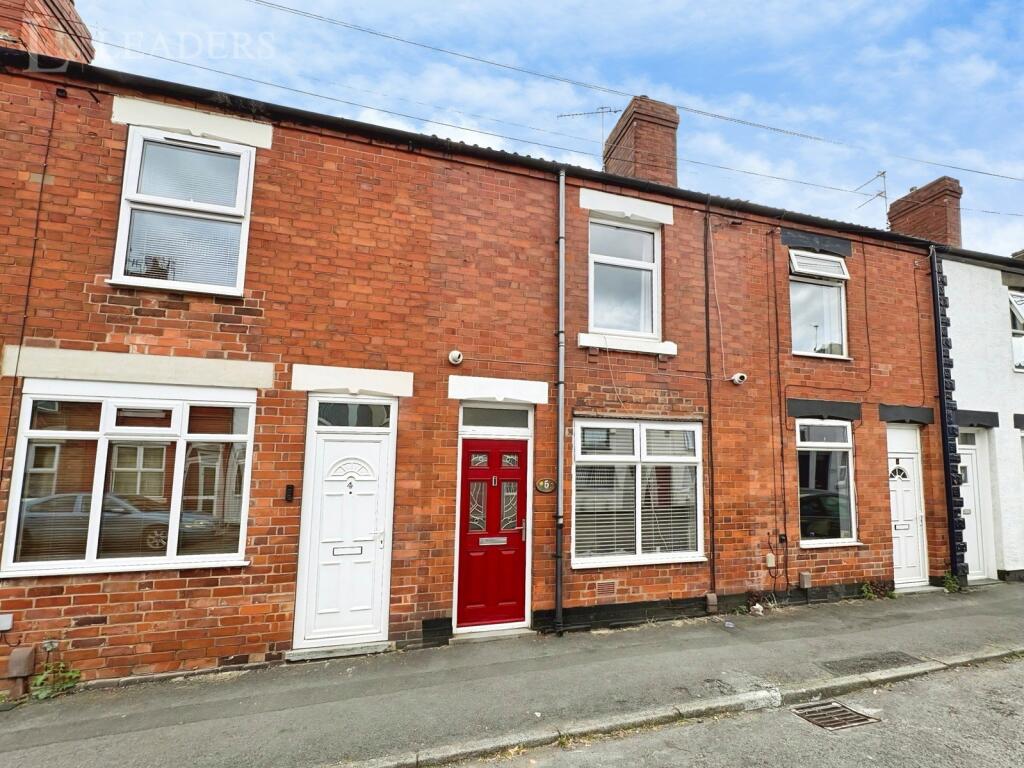 2 bed Mid Terraced House for rent in Ilkeston. From Leaders Sales - Derby