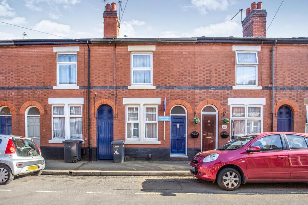 3 bed Mid Terraced House for rent in Mackworth. From Leaders Sales - Derby 3 bed Mid Terraced House for rent in Mackworth. From Leaders Sales - Derby