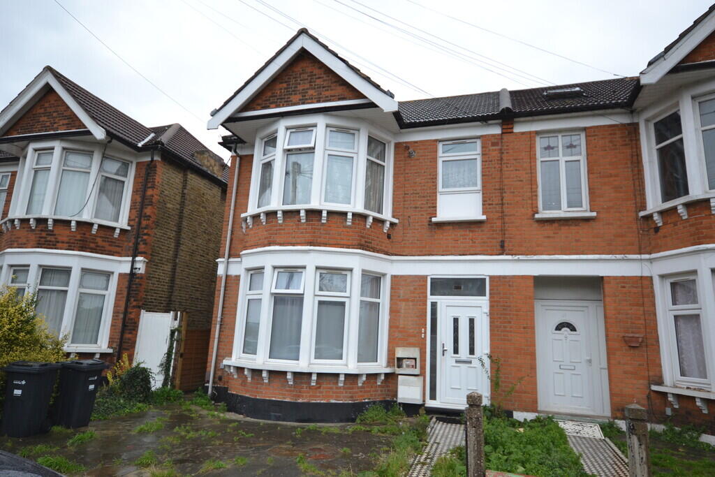 2 bed House (unspecified) for rent in Ilford. From Homechoice - Ilford