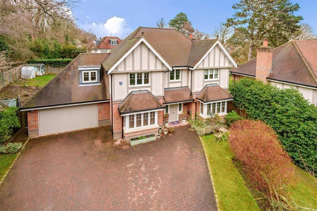 5 bed Detached for rent in Burgh Heath. From Richard Saunders and Company - Banstead