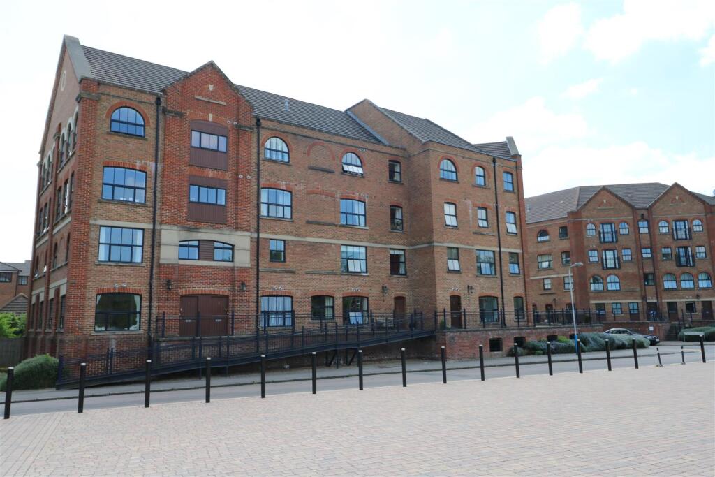 2 bed 1st Floor Flat for rent in Tonbridge. From Ibbett Mosely - Tonbridge