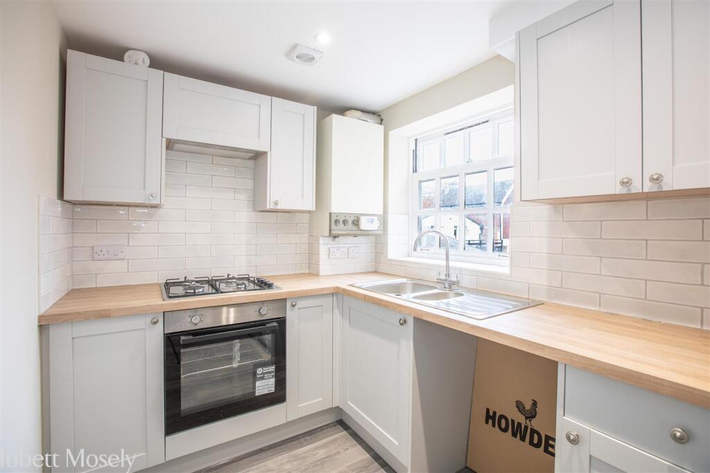 2 bed 1st Floor Flat for rent in Tonbridge. From Ibbett Mosely - Tonbridge