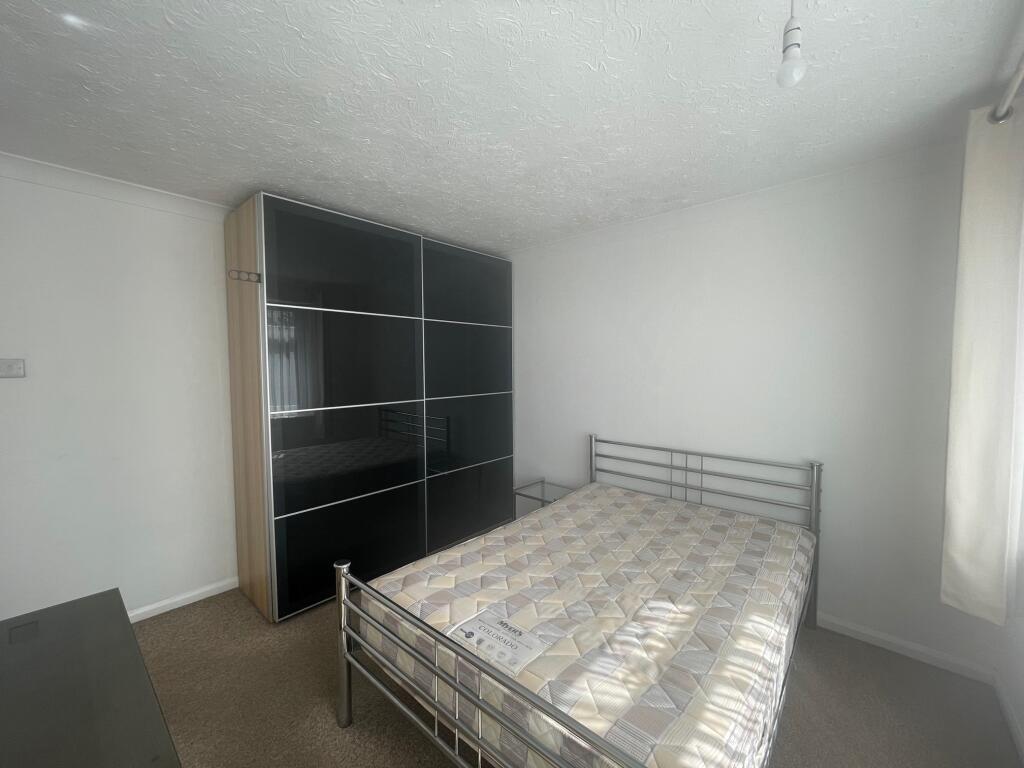 2 bed 1st Floor Flat for rent in Southampton. From Leaders - Bitterne