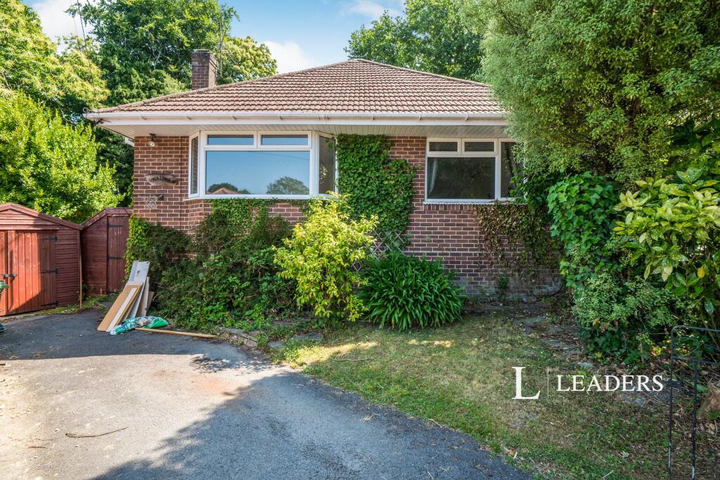 2 bed Detached for rent in Hedge End. From Leaders - Bitterne