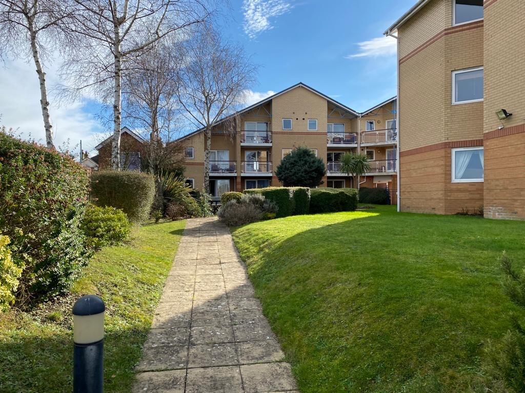 1 bed 1st Floor Flat for rent in Southampton. From Leaders - Bitterne 1 bed 1st Floor Flat for rent in Southampton. From Leaders - Bitterne