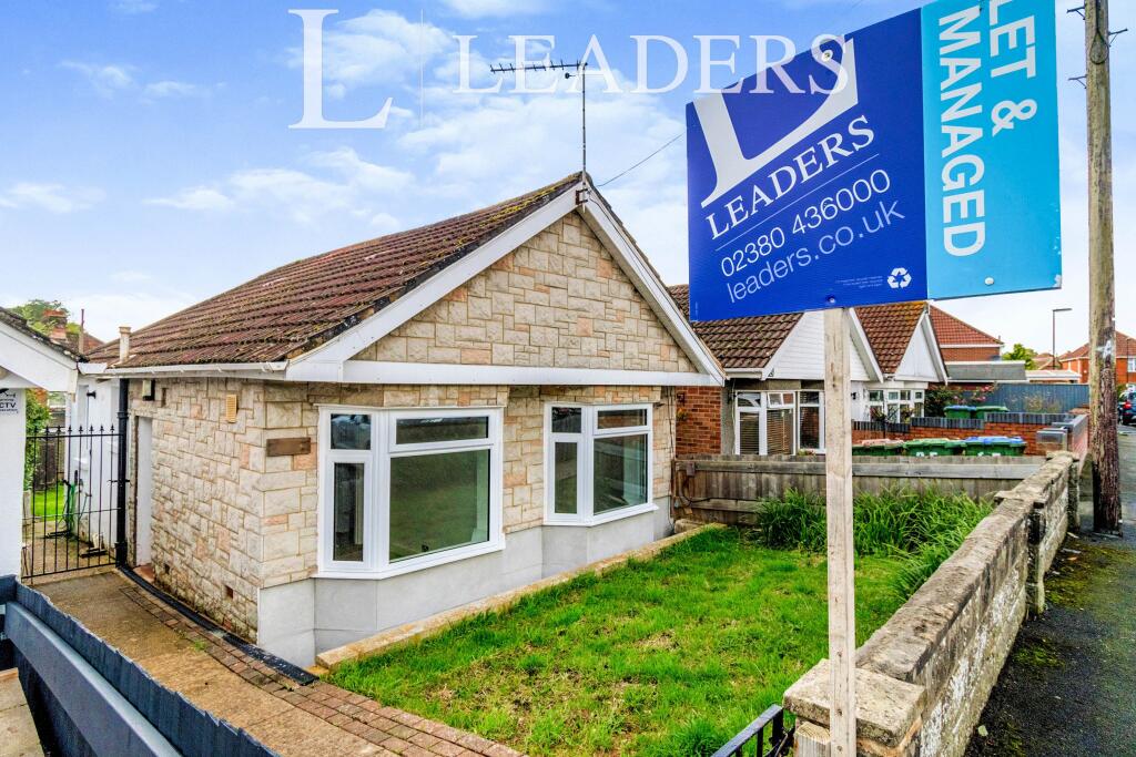 2 bed Bungalow for rent in Southampton. From Leaders - Bitterne