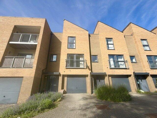 3 bed Mid Terraced House for rent in Hedge End. From Leaders - Bitterne
