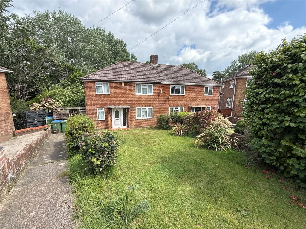3 bed Semi Detached for rent in Old Netley. From Leaders - Bitterne