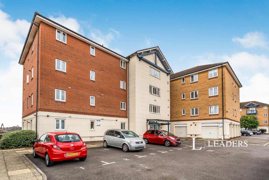 2 bed 1st Floor Flat for rent in Southampton. From Leaders - Bitterne 2 bed 1st Floor Flat for rent in Southampton. From Leaders - Bitterne