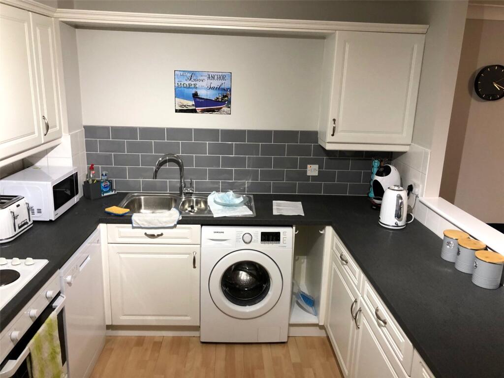 2 bed 1st Floor Flat for rent in Southampton. From Leaders - Bitterne 2 bed 1st Floor Flat for rent in Southampton. From Leaders - Bitterne