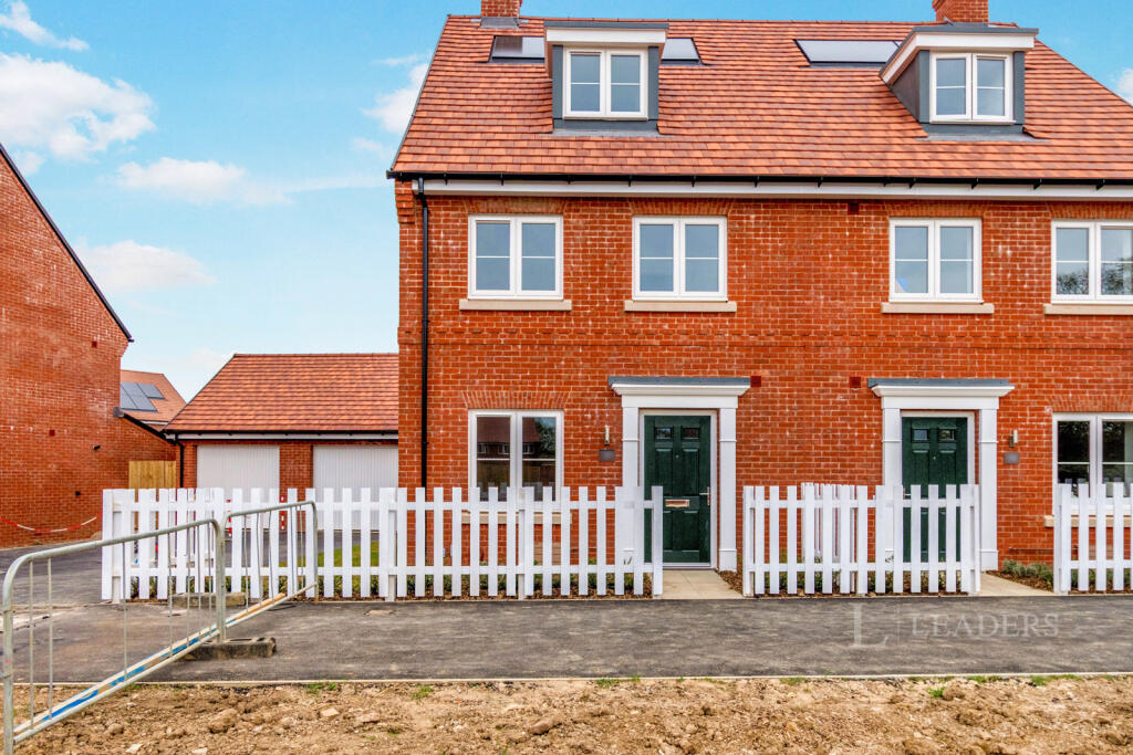 3 bed Semi Detached for rent in . From Leaders - Hedge End 3 bed Semi Detached for rent in . From Leaders - Hedge End