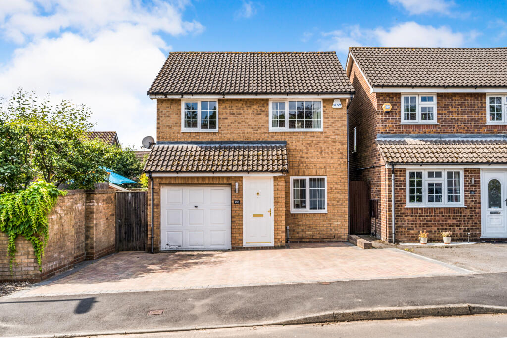 3 bed Detached for rent in Southampton. From Leaders - Hedge End
