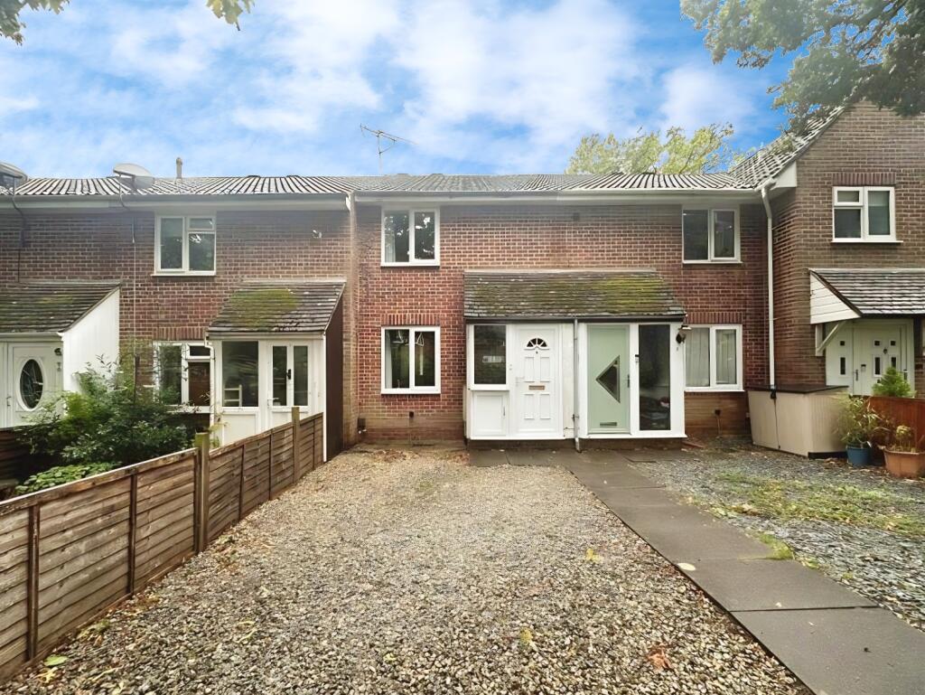 2 bed Mid Terraced House for rent in Hedge End. From Leaders - Hedge End 2 bed Mid Terraced House for rent in Hedge End. From Leaders - Hedge End