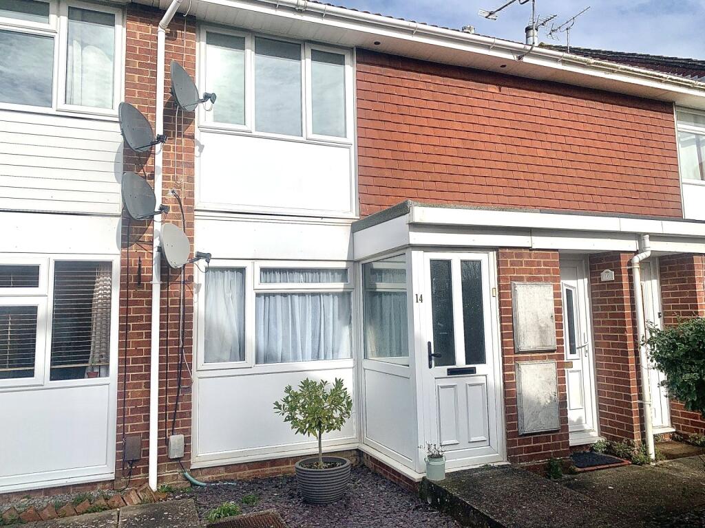 1 bed 1st Floor Flat for rent in Hedge End. From Leaders - Hedge End