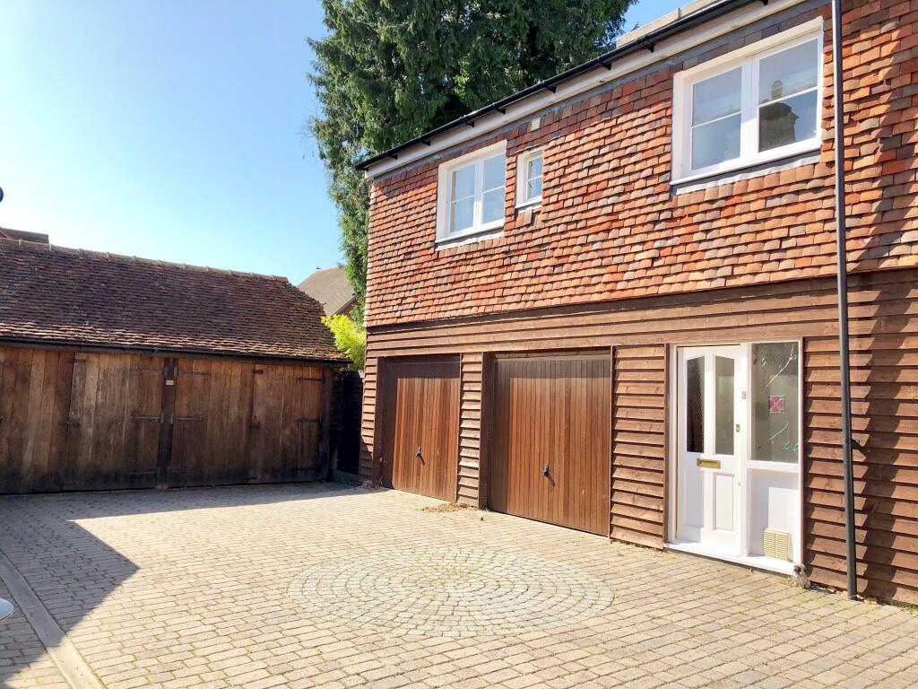 2 bed 1st Floor Flat for rent in Botley. From Leaders - Hedge End