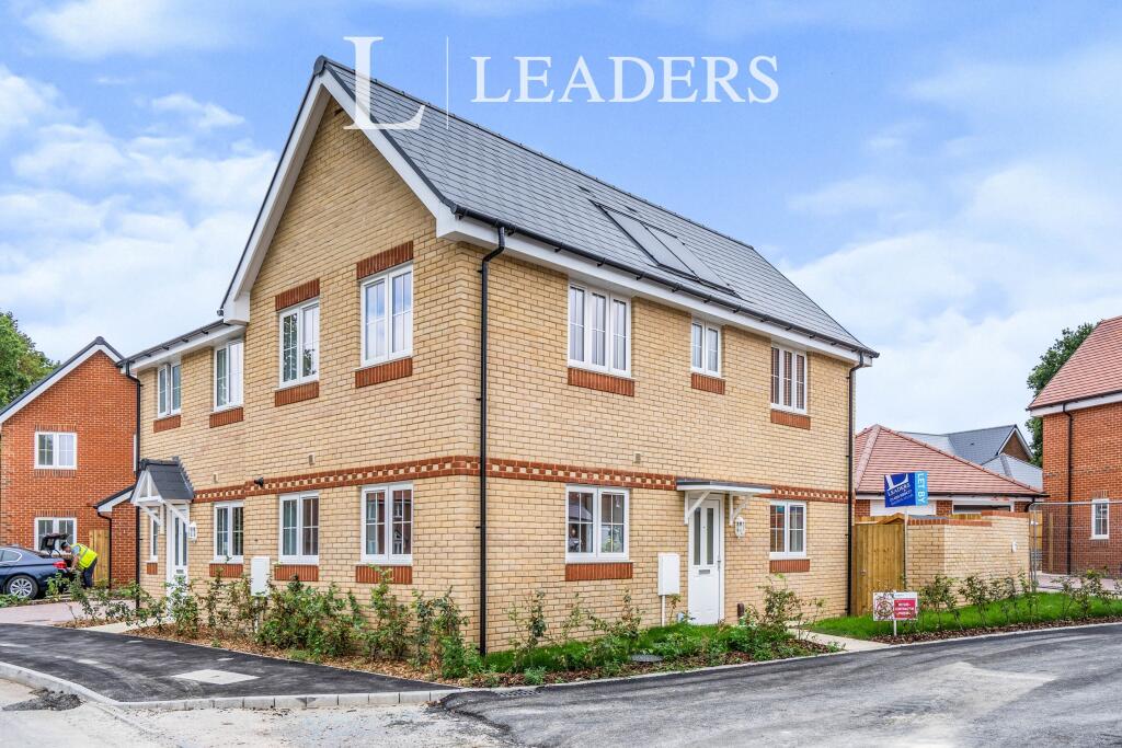 3 bed Semi Detached for rent in Hedge End. From Leaders - Hedge End