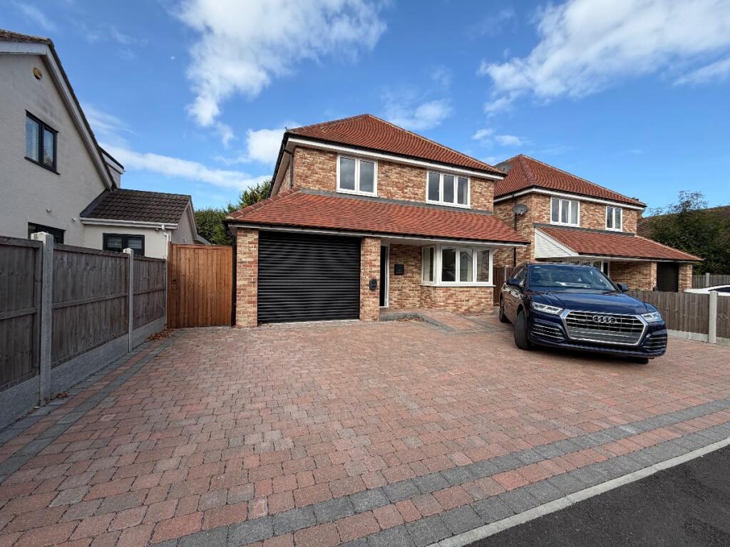 4 bed Detached for rent in Hadleigh. From WilsonWood Properties Limited - Canvey Island - Sales 4 bed Detached for rent in Hadleigh. From WilsonWood Properties Limited - Canvey Island - Sales