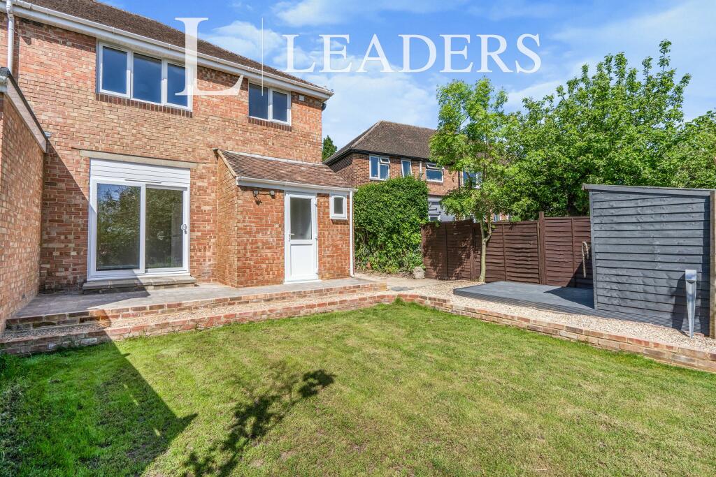 3 bed Semi-Detached House for rent in Titchfield. From Leaders - Sarisbury