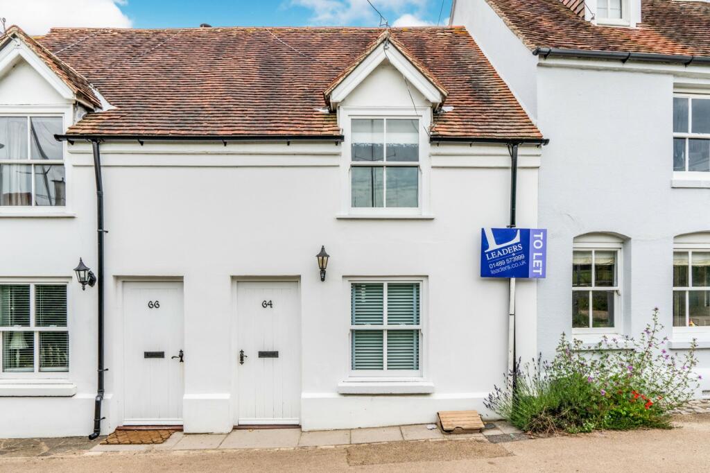 3 bed Mid Terraced House for rent in Hamble-le-Rice. From Leaders - Sarisbury