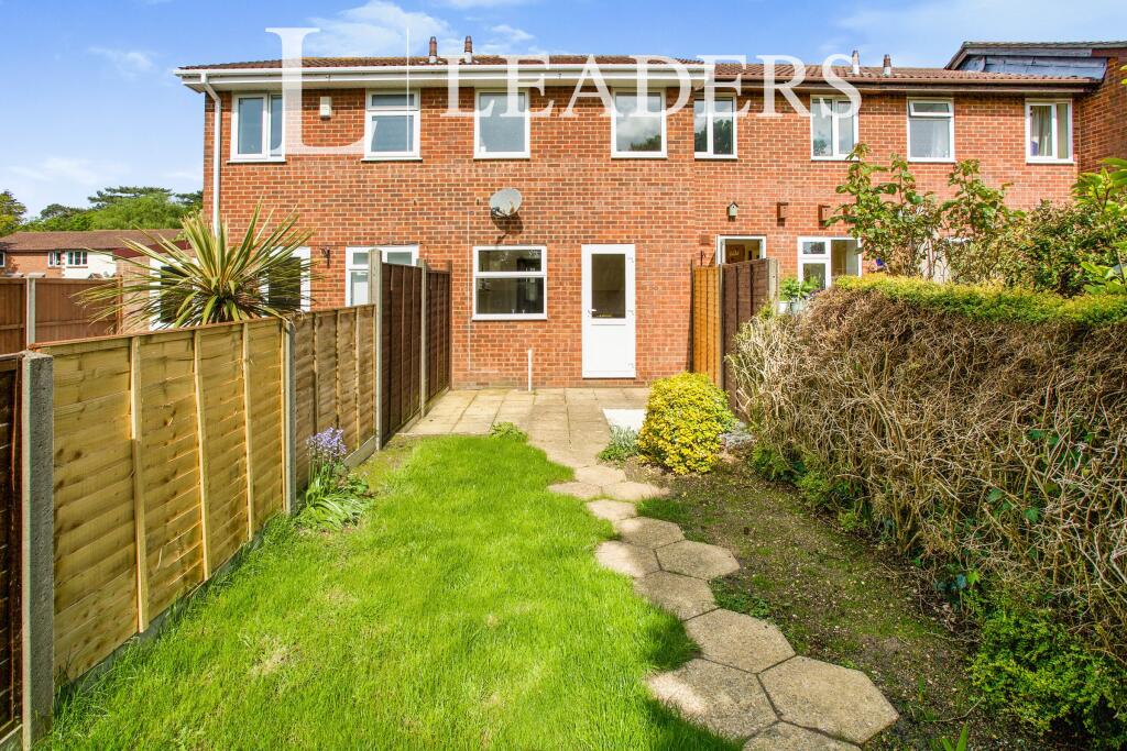 2 bed Detached for rent in Park Gate. From Leaders - Sarisbury 2 bed Detached for rent in Park Gate. From Leaders - Sarisbury