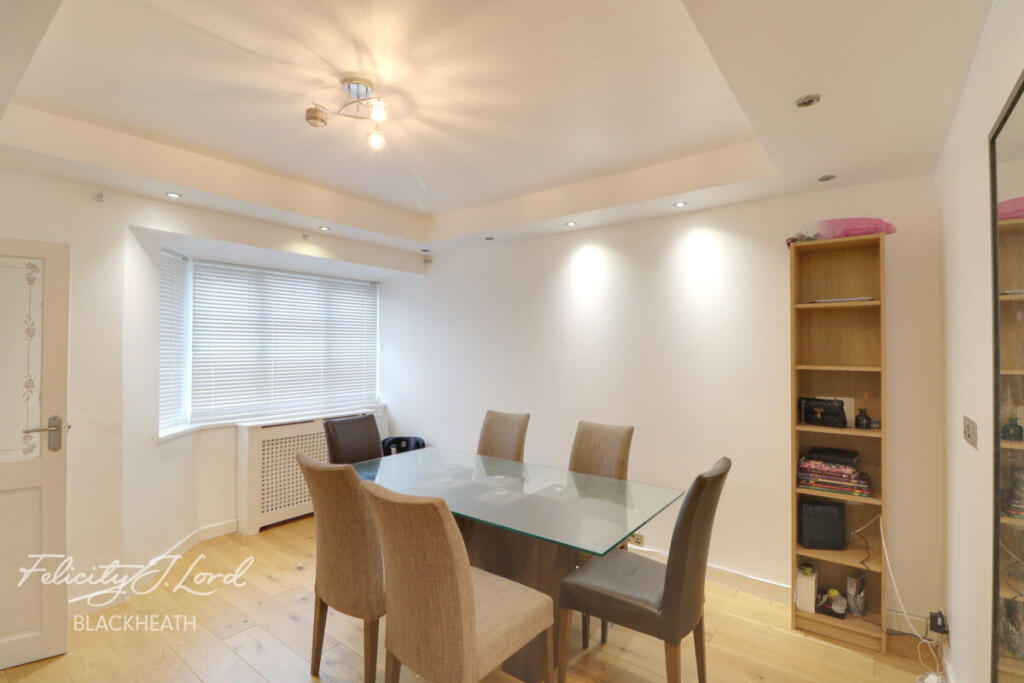 3 bed Mid Terraced House for rent in London. From Felicity J Lord - Blackheath Village Lettings 3 bed Mid Terraced House for rent in London. From Felicity J Lord - Blackheath Village Lettings