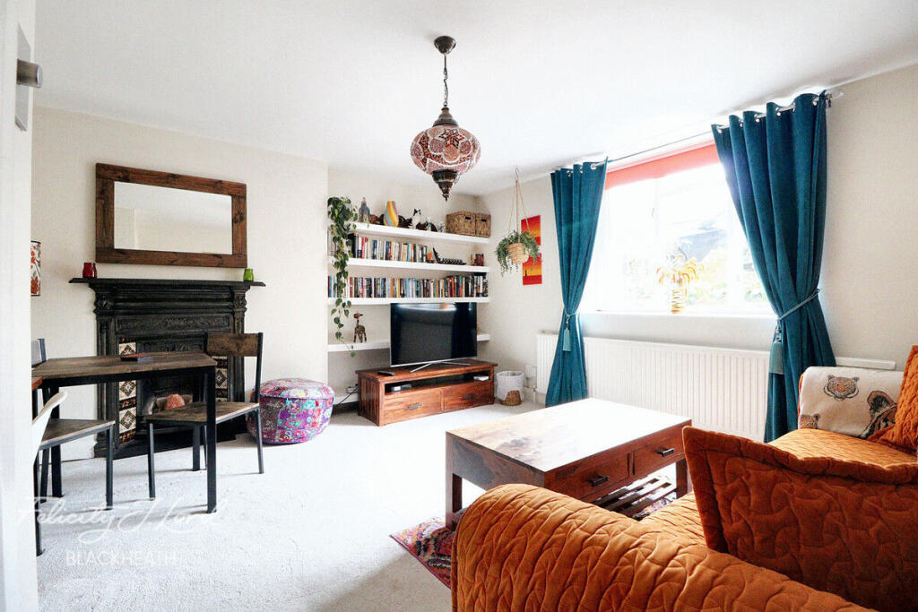 1 bed Apartment for rent in London. From Felicity J Lord - Blackheath Village Lettings